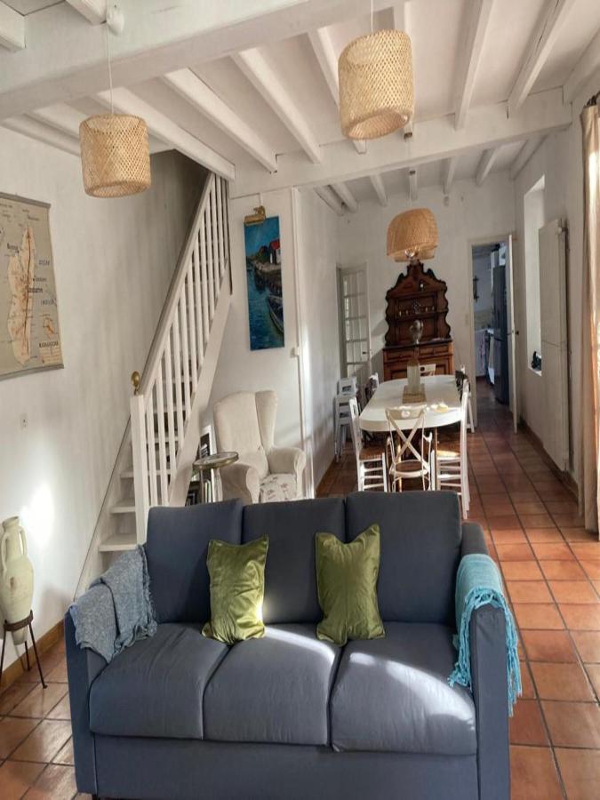 Le Chai Maison De Charme Pour Tribu Joyeuse Le Château-dʼOléron Eksteriør bilde