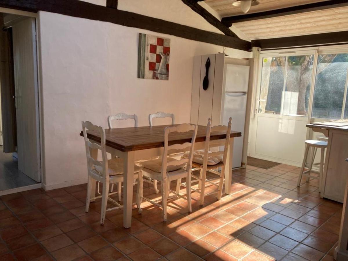 Le Chai Maison De Charme Pour Tribu Joyeuse Le Château-dʼOléron Eksteriør bilde