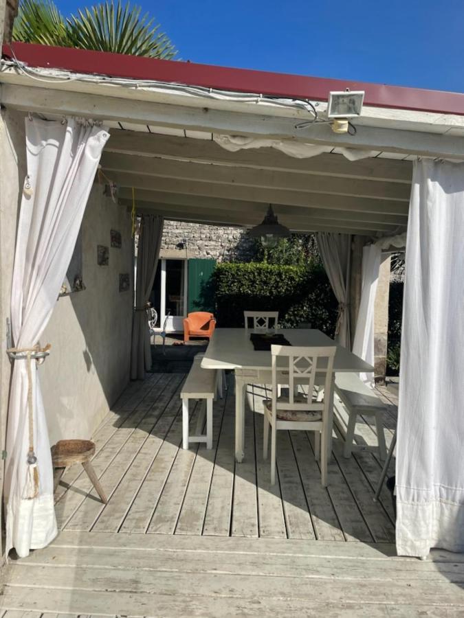 Le Chai Maison De Charme Pour Tribu Joyeuse Le Château-dʼOléron Eksteriør bilde